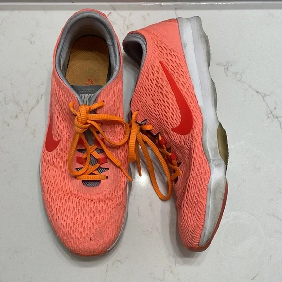 Nike Runners - Picture 2 of 7